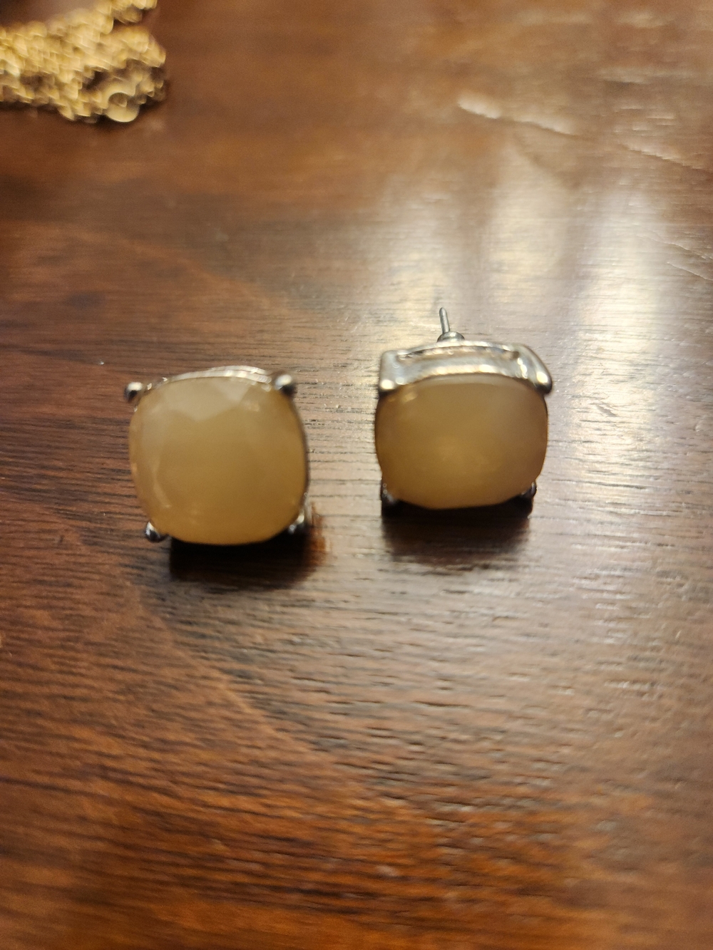Source Unknown Soft Cream Cushion Stud Earrings
